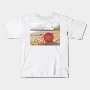 Flying Squirrel: A Yoyo Beach Adventure Kids T-Shirt